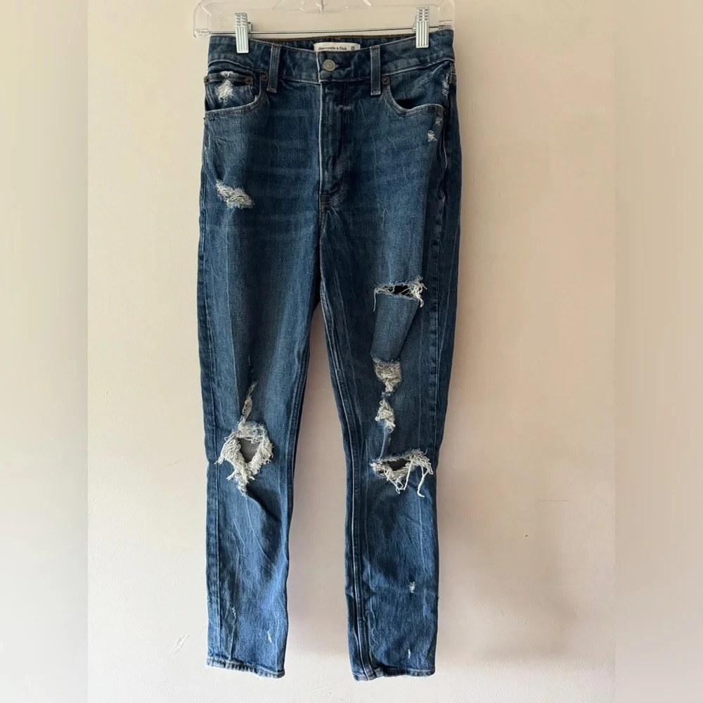 Abercrombie & Fitch Curve‎ Love The Skinny High Rise Distressed Dark Wash Jeans